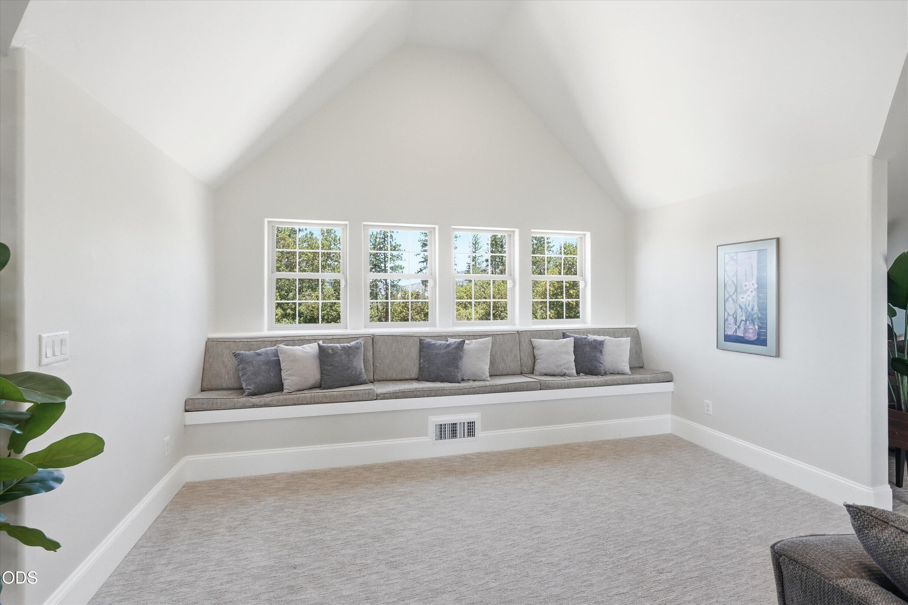 15202 Richards Way Eagle Point, OR 97524 - Photo 60 of 129