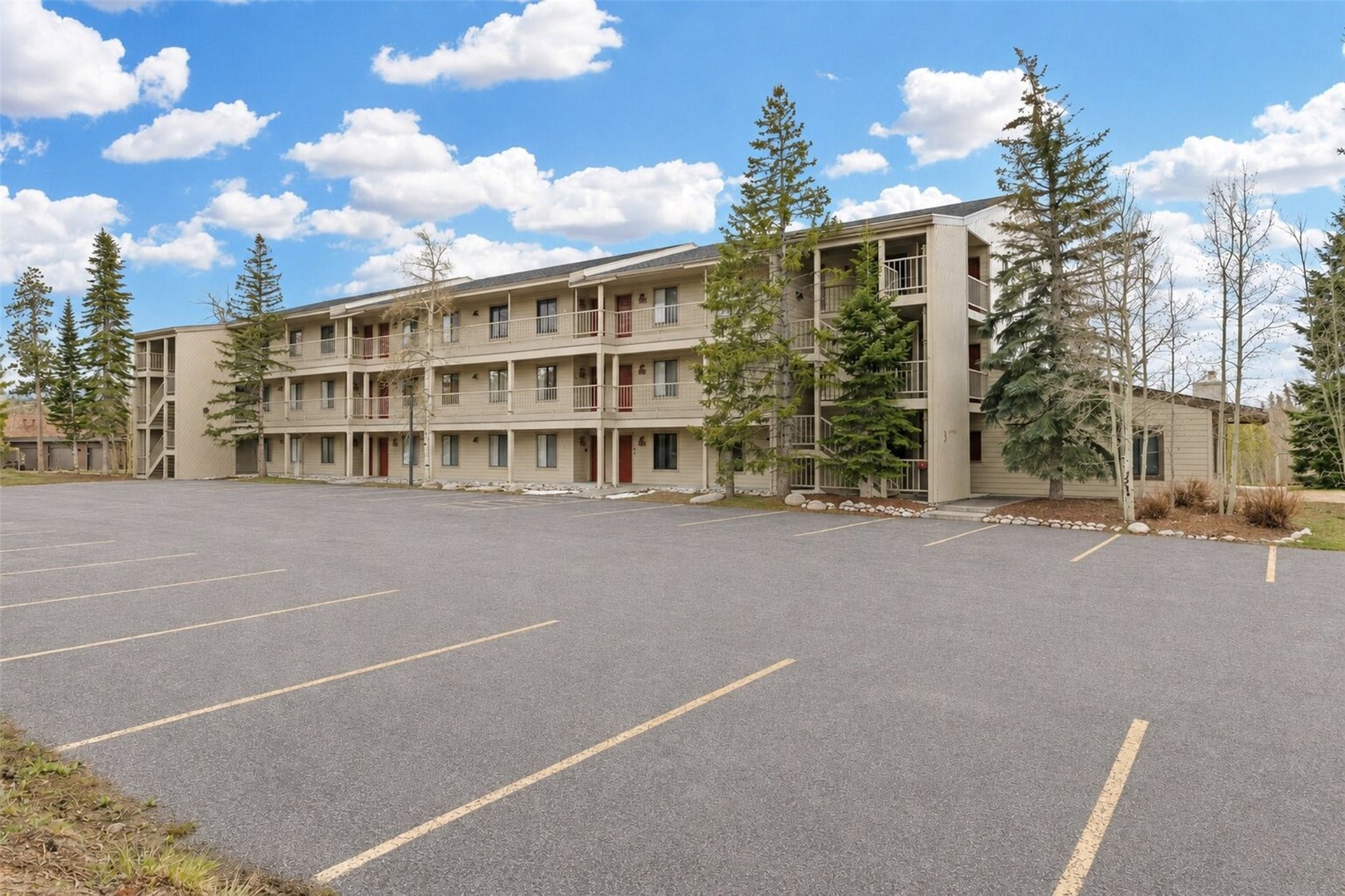 4626 Ryan Gulch Road, Unit 4626 Silverthorne, CO 80498 - Photo 32 of 45