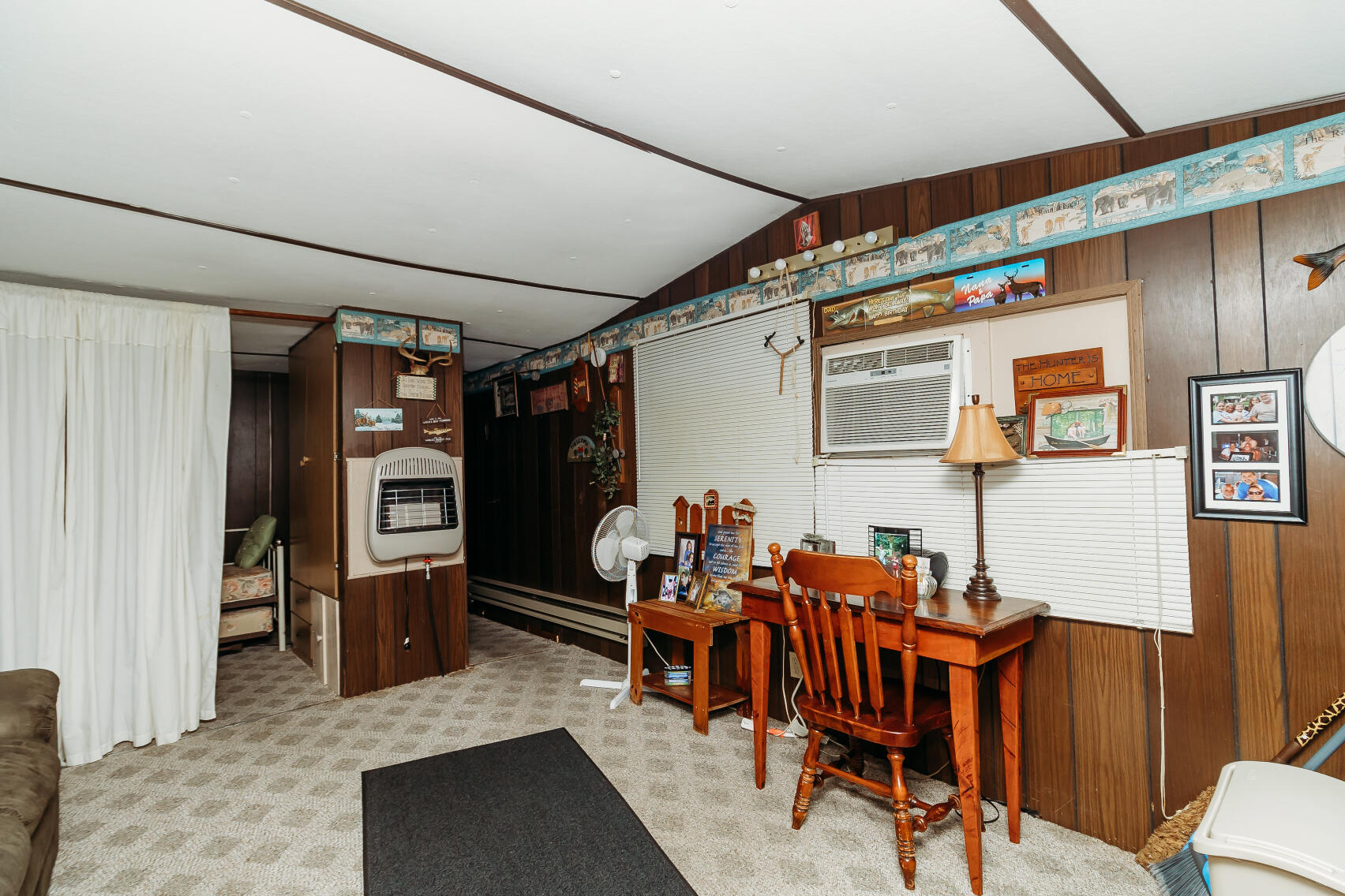 209 Kimberly Road Wellington, KY 40387 - Photo 13 of 23 Living Room