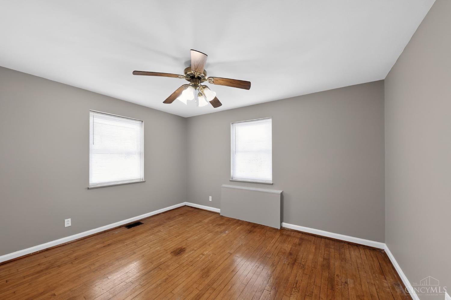 6621 Winton Road Cincinnati, OH 45224 - Photo 7 of 34