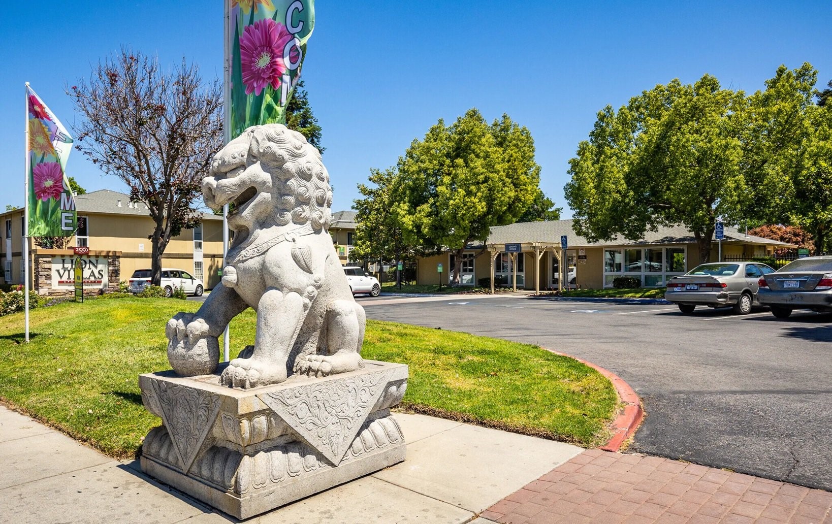 2550 South King Road San Jose, CA 95122 - Photo 2 of 10