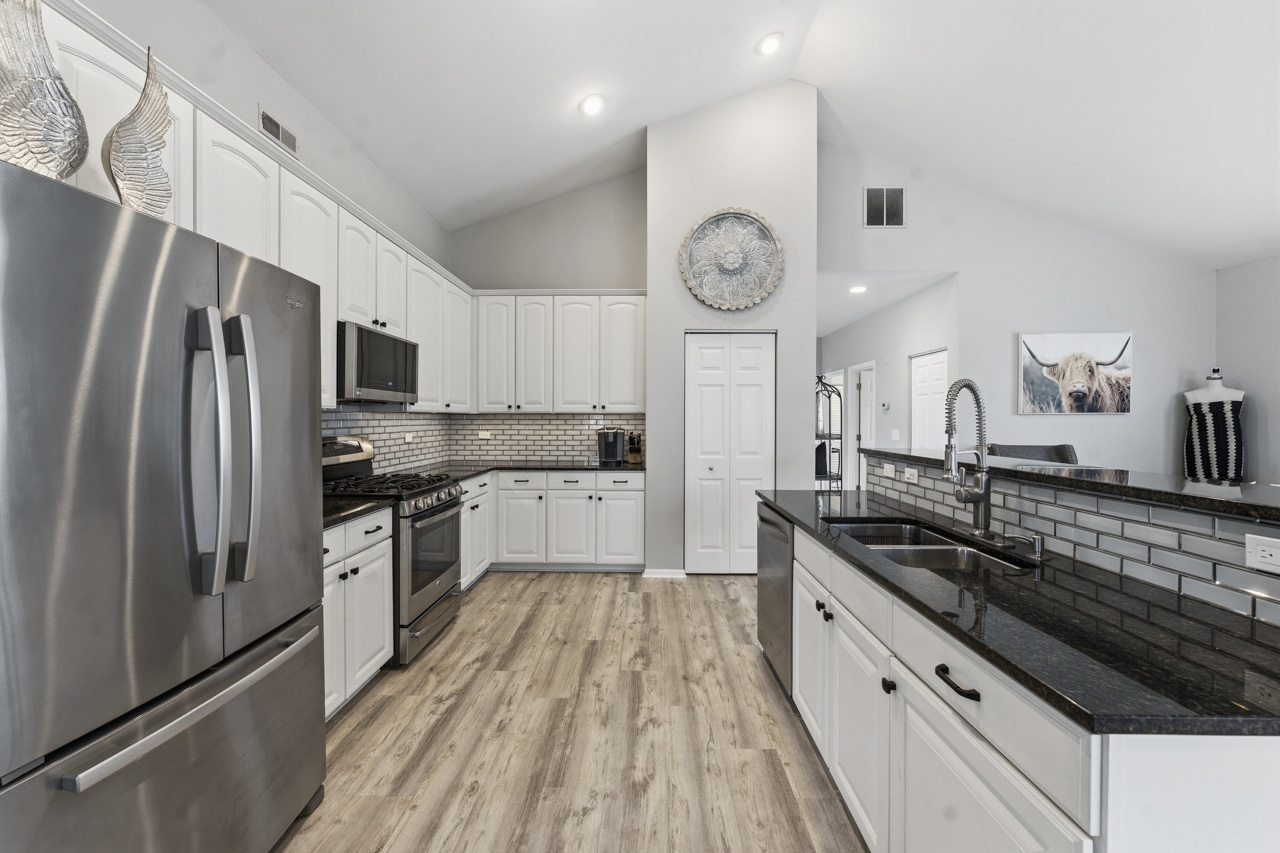 1890 Havenshire Road, Unit 1890 Aurora, IL 60502 - Photo 23 of 62