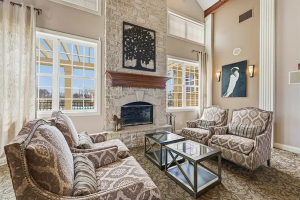 $385,000 | 1890 Havenshire Road, Unit 1890, Aurora, IL 60502