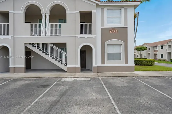 $2,150 | 2524 Southeast 16th Road, Unit 100, Homestead, FL 33035