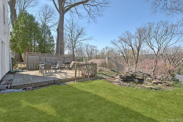 $749,500 | 5 Stafford Place, White Plains, NY 10604