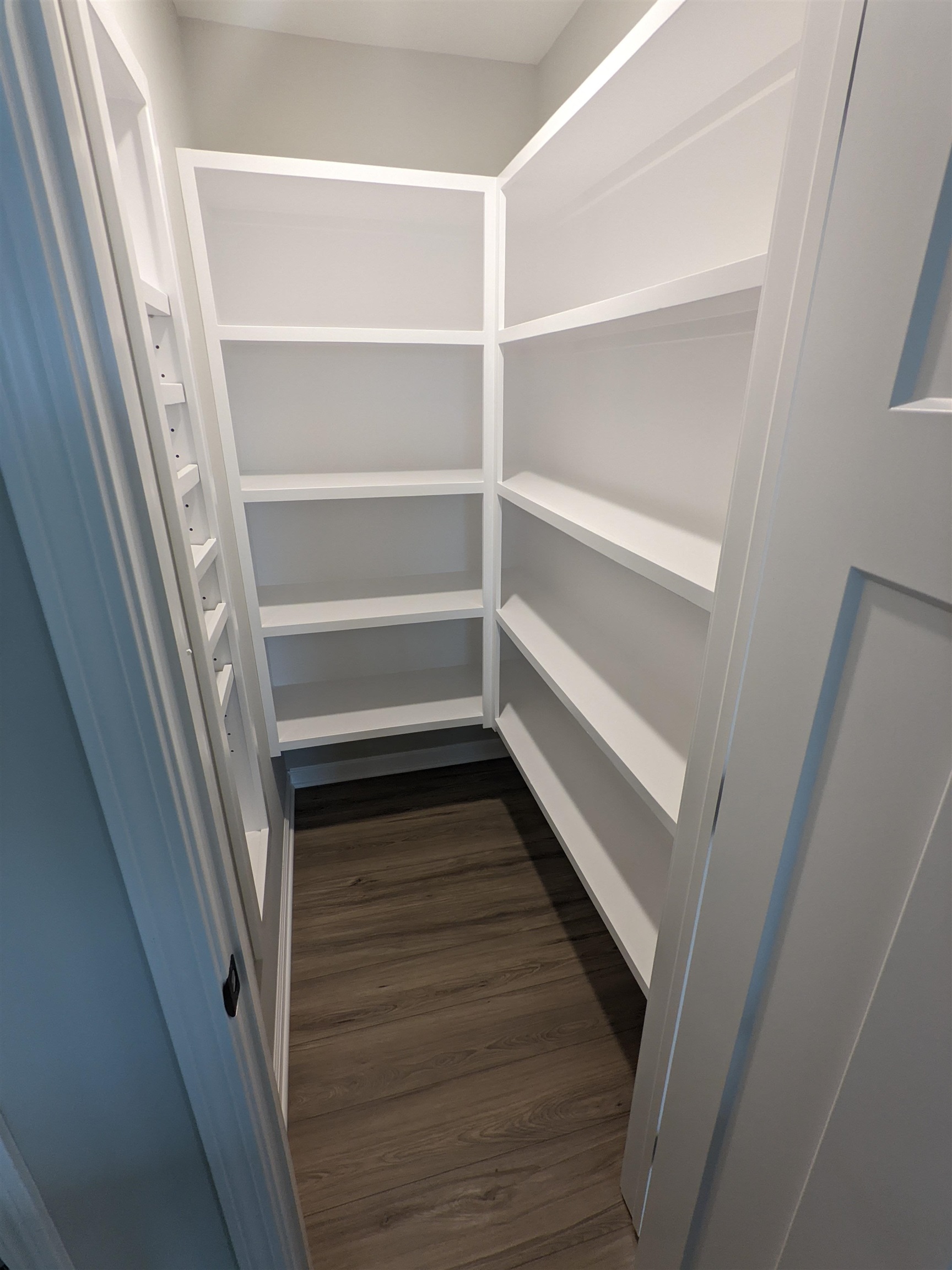 2001 South Chestnut Street Newton, KS 67114 - Photo 5 of 16