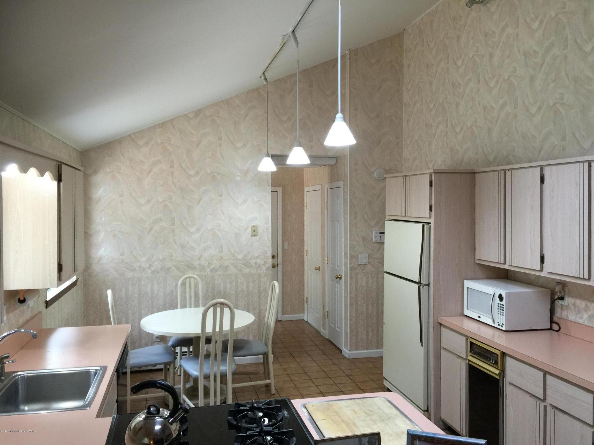 250 Adelphia Road Farmingdale, NJ 07727 - Photo 13 of 27 IMG_0853