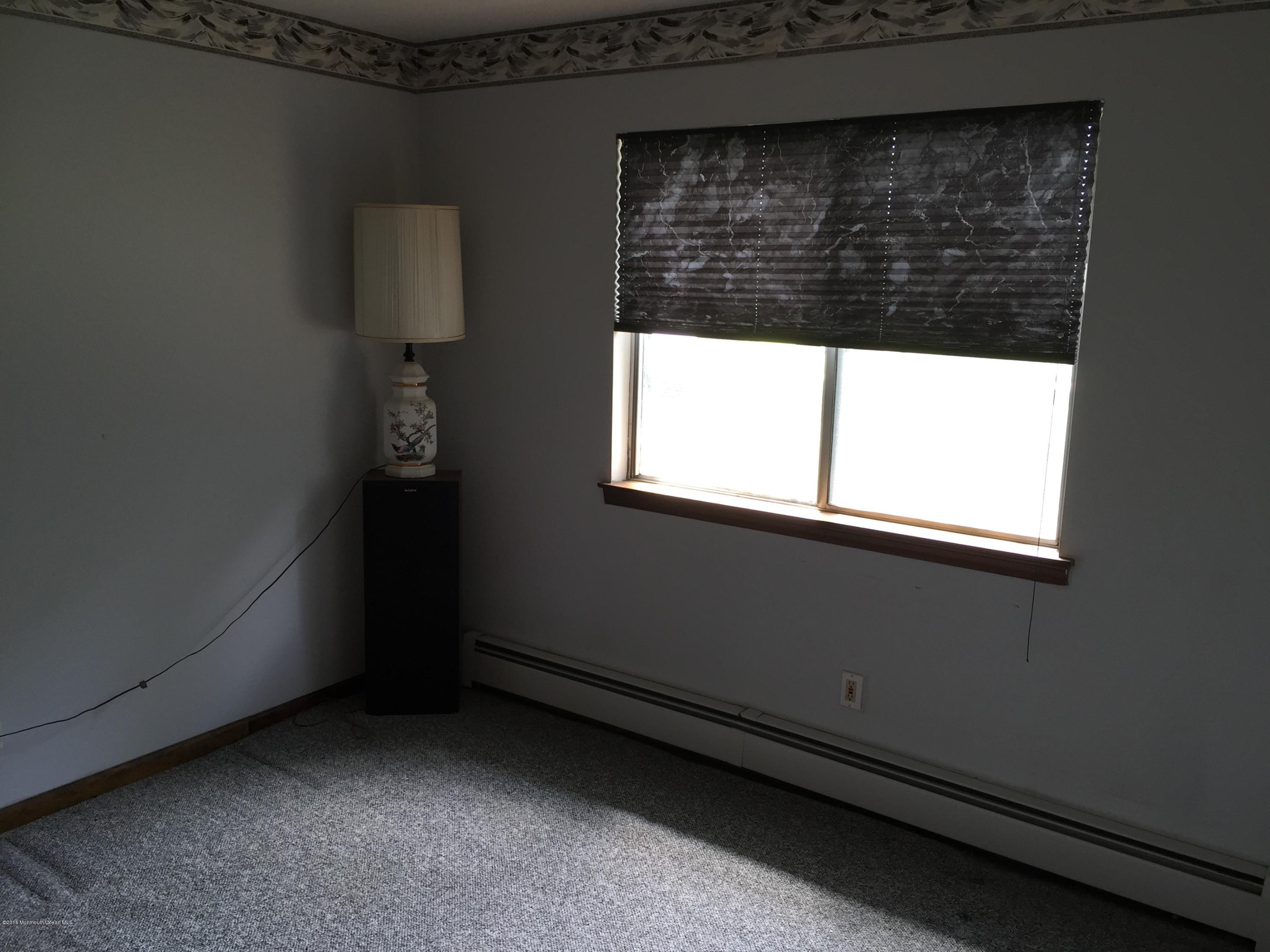 250 Adelphia Road Farmingdale, NJ 07727 - Photo 23 of 27 IMG_0705