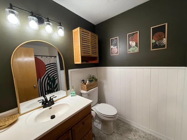 $179,000 | 106 Glenshire Boulevard, Watkins, MN 55389