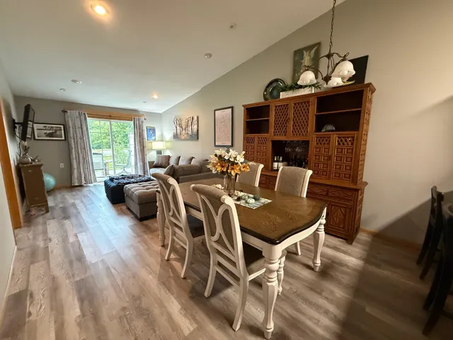 $179,000 | 106 Glenshire Boulevard, Watkins, MN 55389