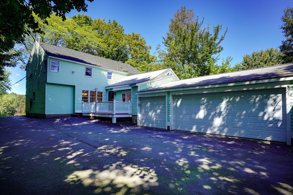 3 Paul Revere Road Lexington, MA 02421 - Photo 2 of 39 Gallery Image 2