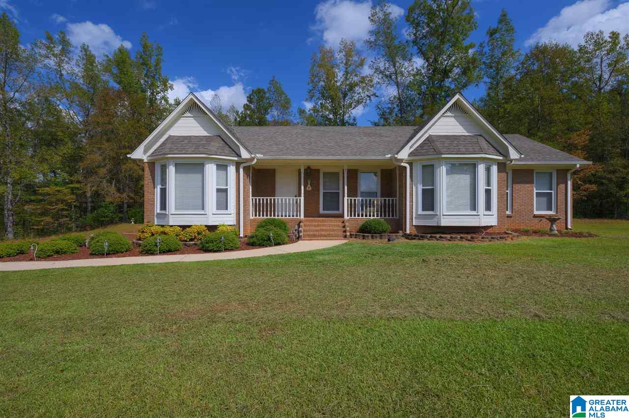 330 Conelia Lane Hayden, AL 35079 - Photo 3 of 38