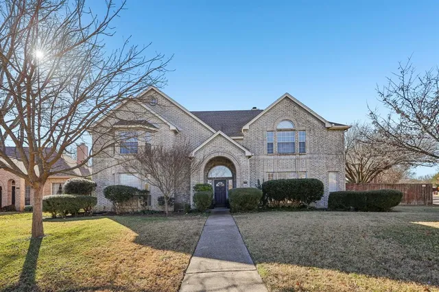 $540,000 | 800 Clearlake Drive, Allen, TX 75002