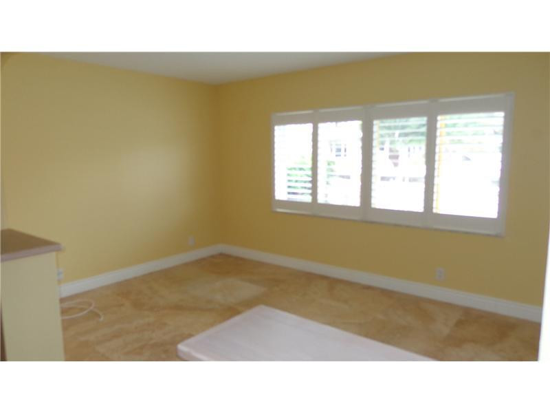 3731 Northeast 30th Avenue Lighthouse Point, FL 33064 - Photo 13 of 35 Master Bedroom