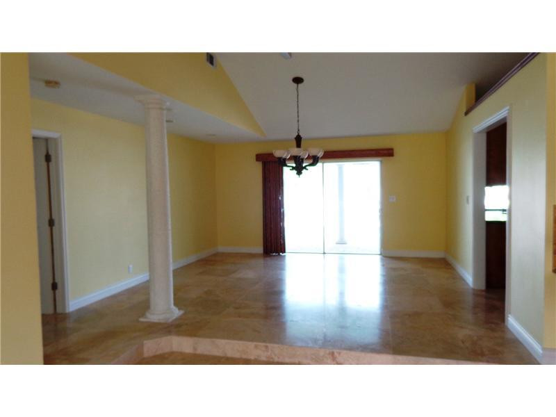 3731 Northeast 30th Avenue Lighthouse Point, FL 33064 - Photo 10 of 35 Dining Room