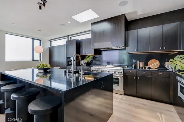 $6,999,000 | 315 25th Street, Manhattan Beach, CA 90266