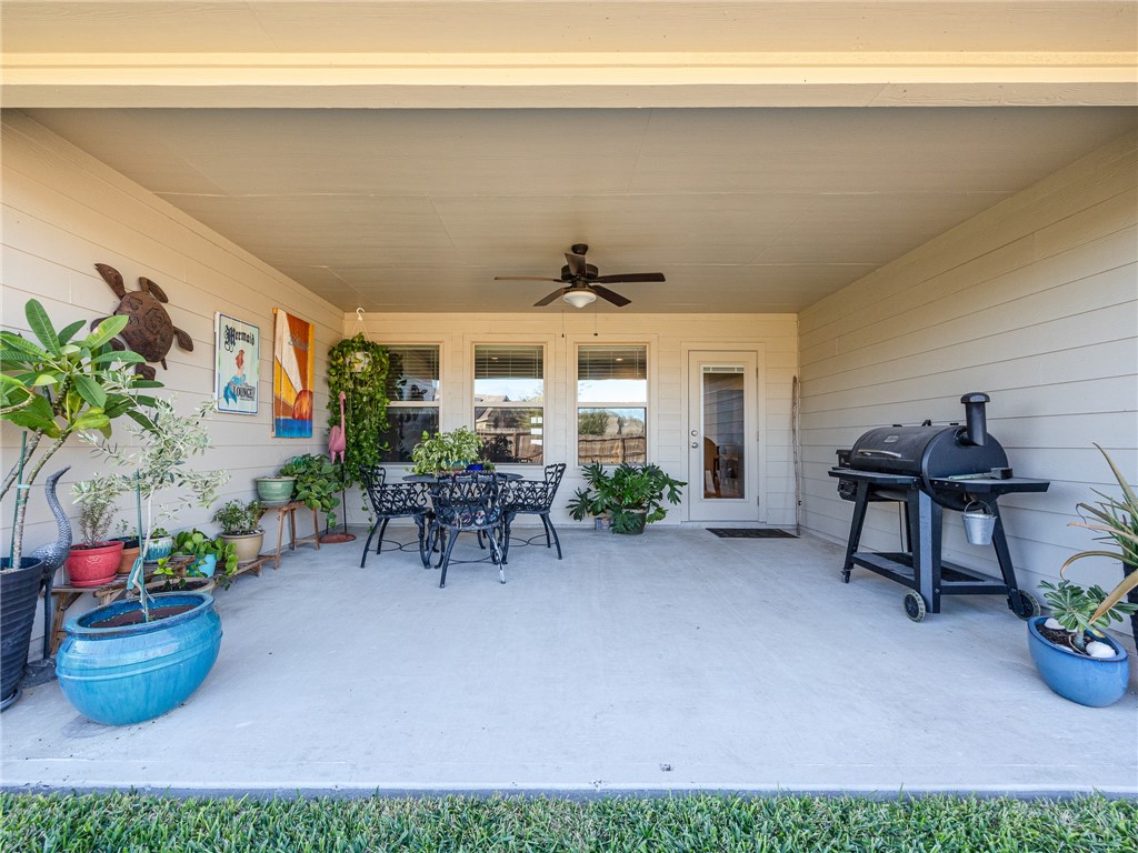 7938 Rancho Vista Boulevard East Corpus Christi, TX 78414 - Photo 37 of 40