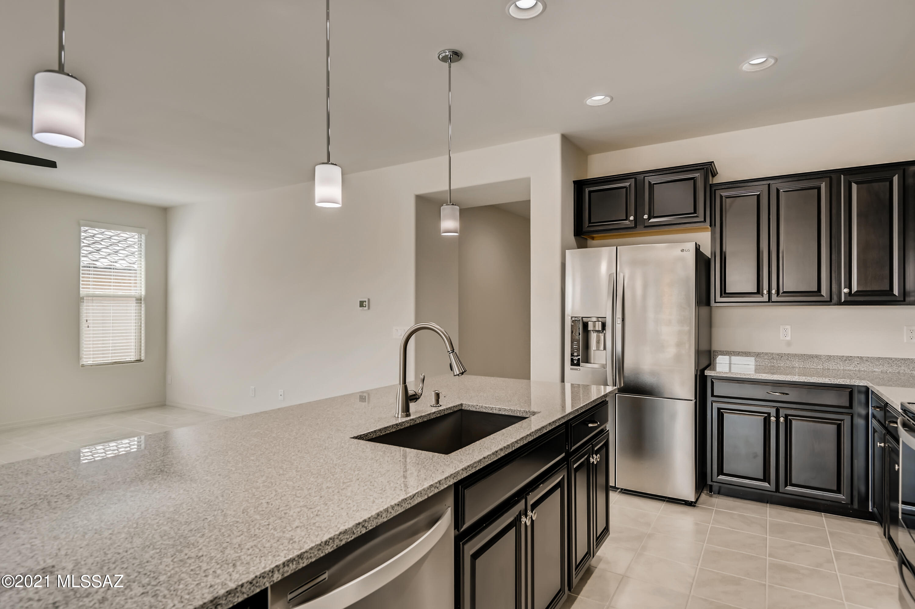 11940 North Raphael Way Tucson, AZ 85742 - Photo 12 of 32 Gallery Image 12