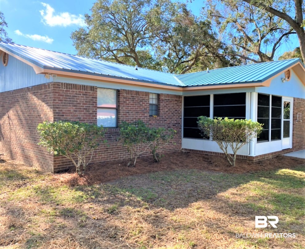 118 West Spruce Avenue Foley, AL 36535 - Photo 3 of 14