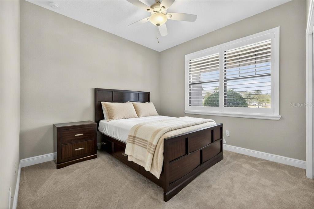 1244 Florablu Drive Seffner, FL 33584 - Photo 21 of 37