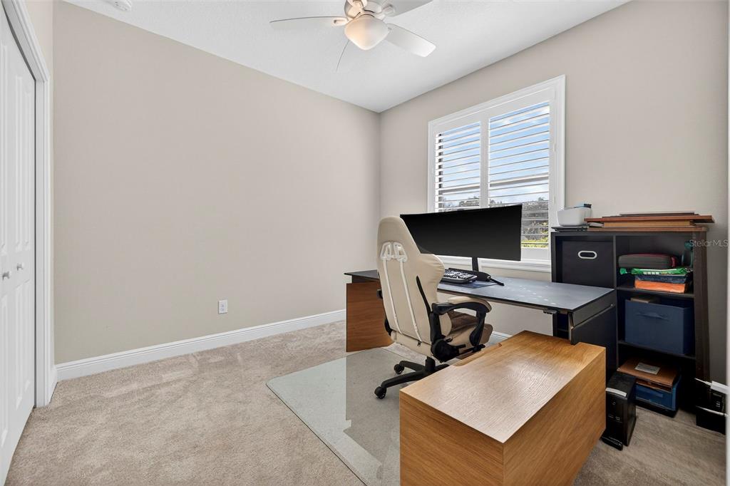 1244 Florablu Drive Seffner, FL 33584 - Photo 23 of 37