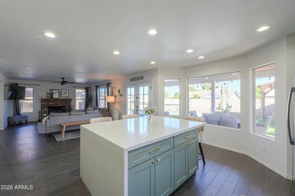 $600,000 | 466 West Smoke Tree Road, Gilbert, AZ 85233