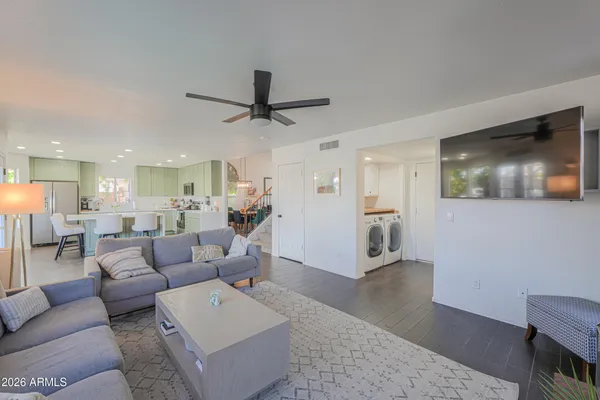 $600,000 | 466 West Smoke Tree Road, Gilbert, AZ 85233