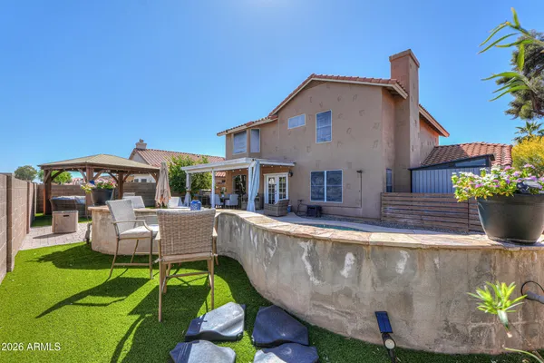 $600,000 | 466 West Smoke Tree Road, Gilbert, AZ 85233