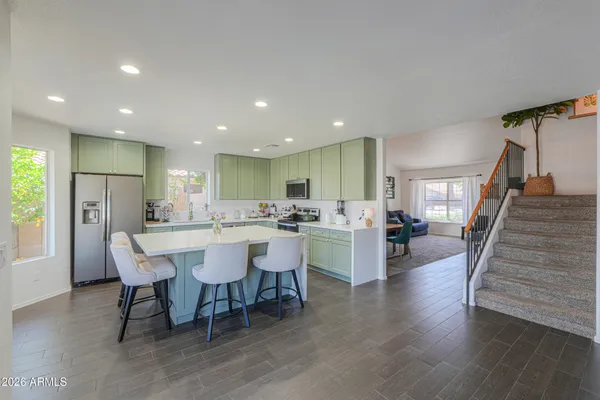 $600,000 | 466 West Smoke Tree Road, Gilbert, AZ 85233