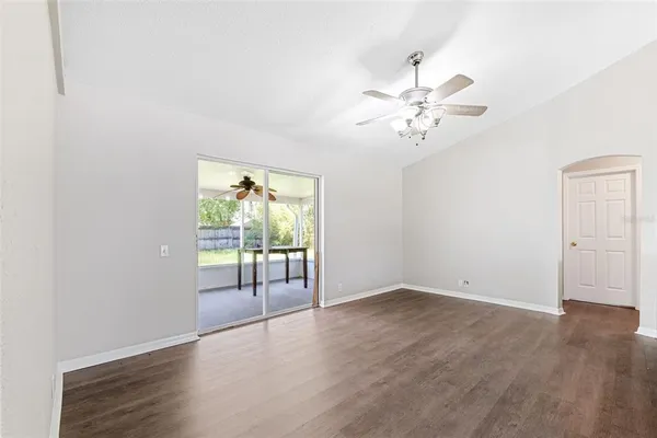 $304,500 | 13446 White Plains Street, Spring Hill, FL 34609