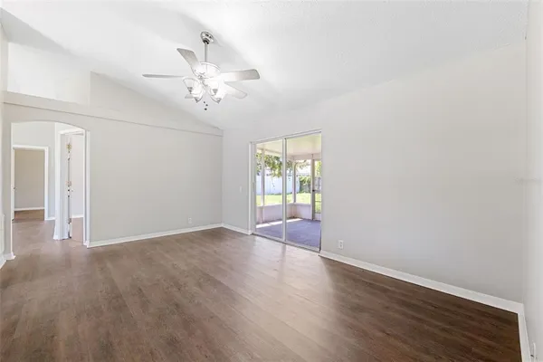 $304,500 | 13446 White Plains Street, Spring Hill, FL 34609