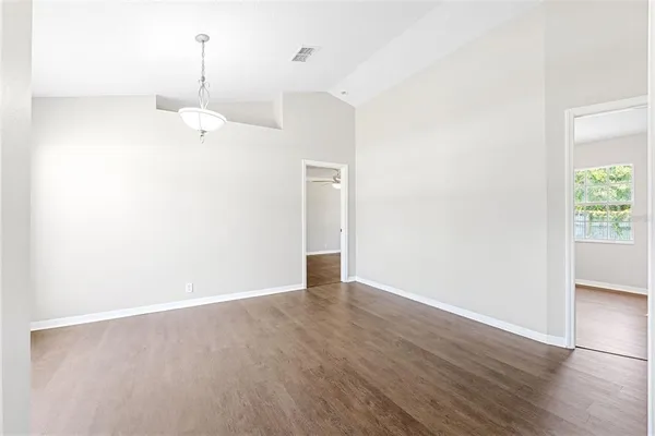 $304,500 | 13446 White Plains Street, Spring Hill, FL 34609