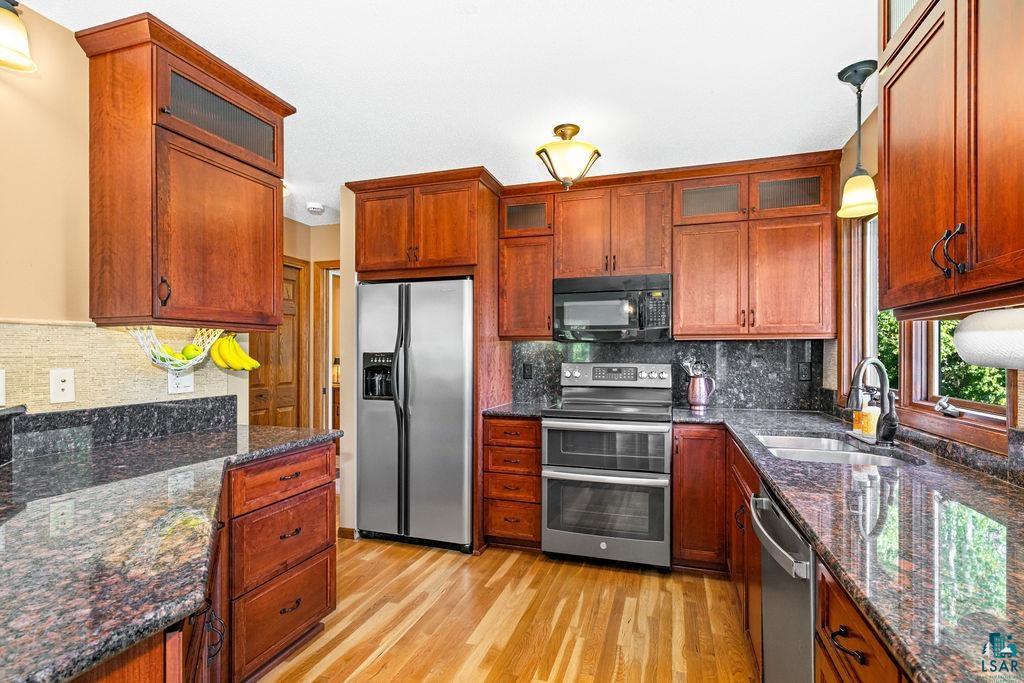 4235 West Pioneer Road Duluth, MN 55803 - Photo 13 of 57