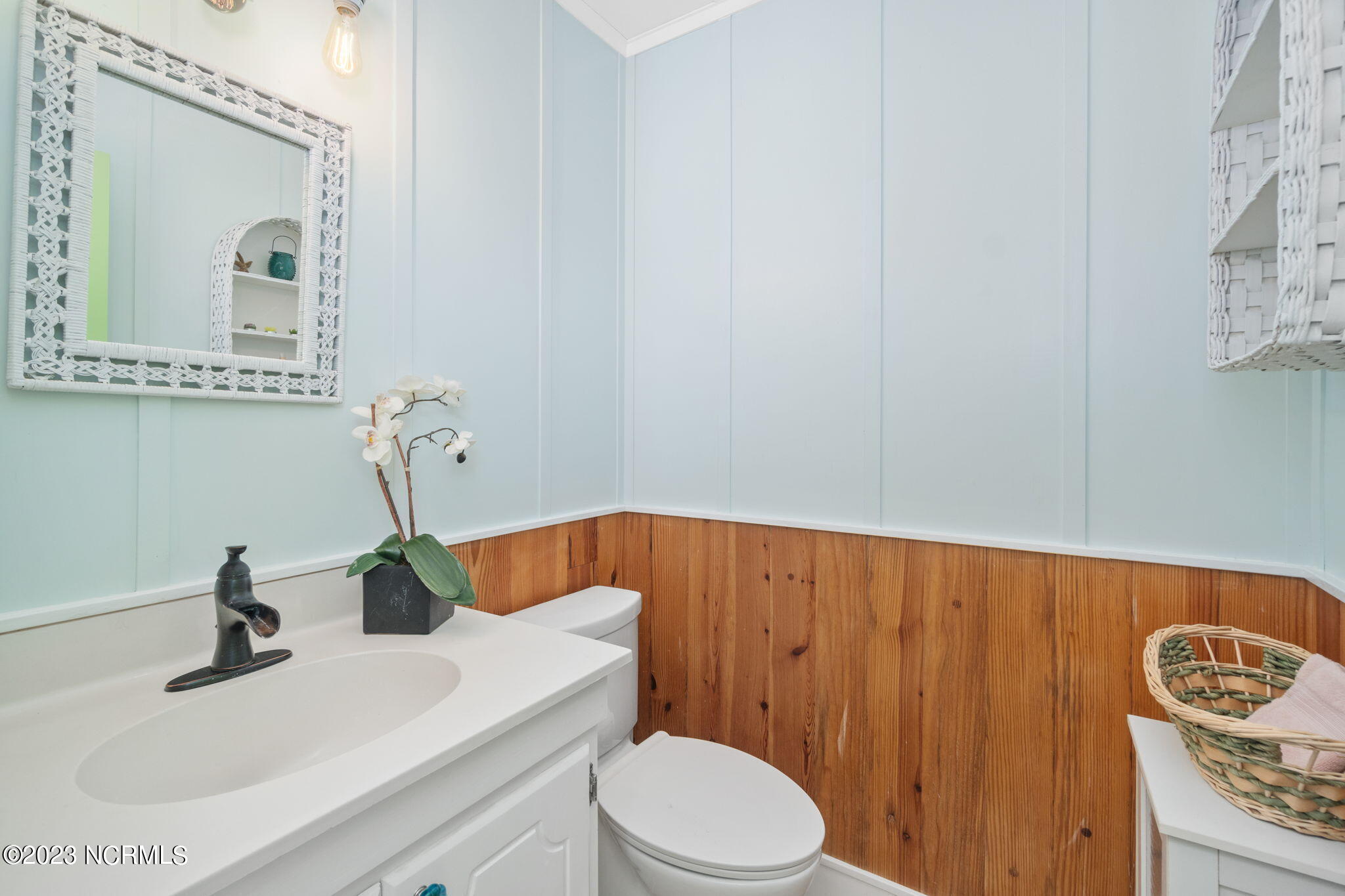 2008 East Fort Macon Road, Unit B14 Atlantic Beach, NC 28512 - Photo 19 of 43 En suite half bathroom