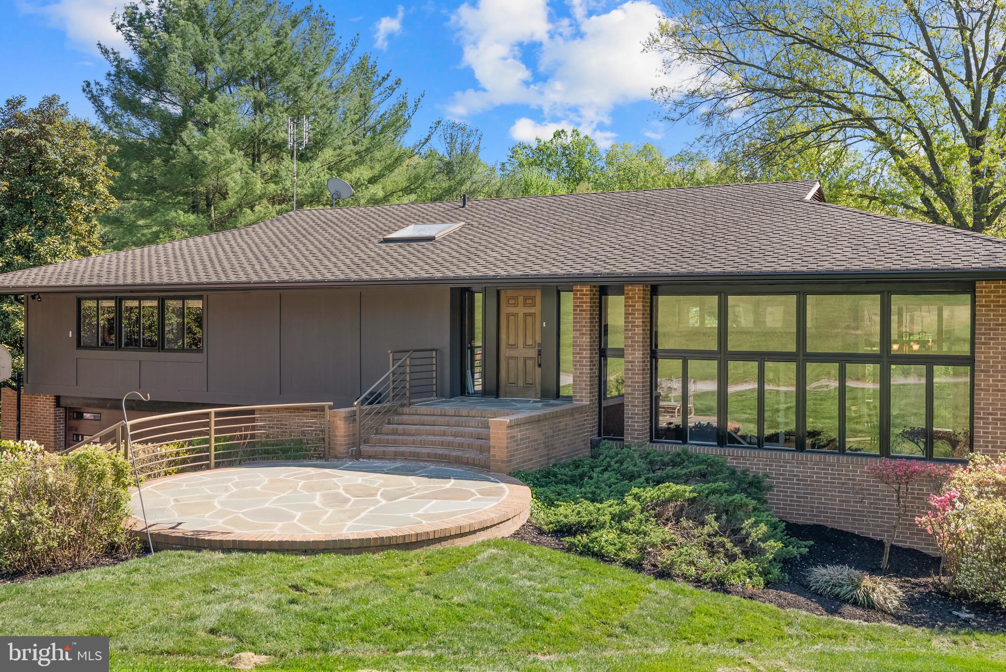 43 Glen Alpine Road Phoenix, MD 21131 - Photo 4 of 25