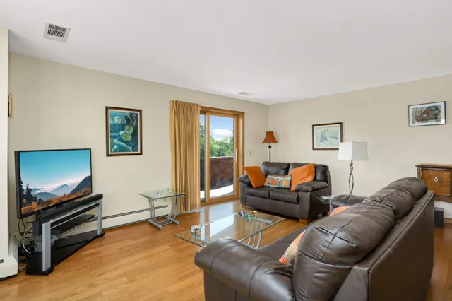 $165,000 | 6300 Xerxes Avenue South, Unit 31, Edina, MN 55435