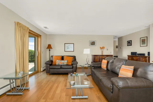 $165,000 | 6300 Xerxes Avenue South, Unit 31, Edina, MN 55435