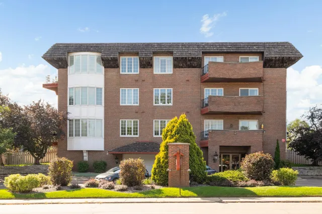 $165,000 | 6300 Xerxes Avenue South, Unit 31, Edina, MN 55435