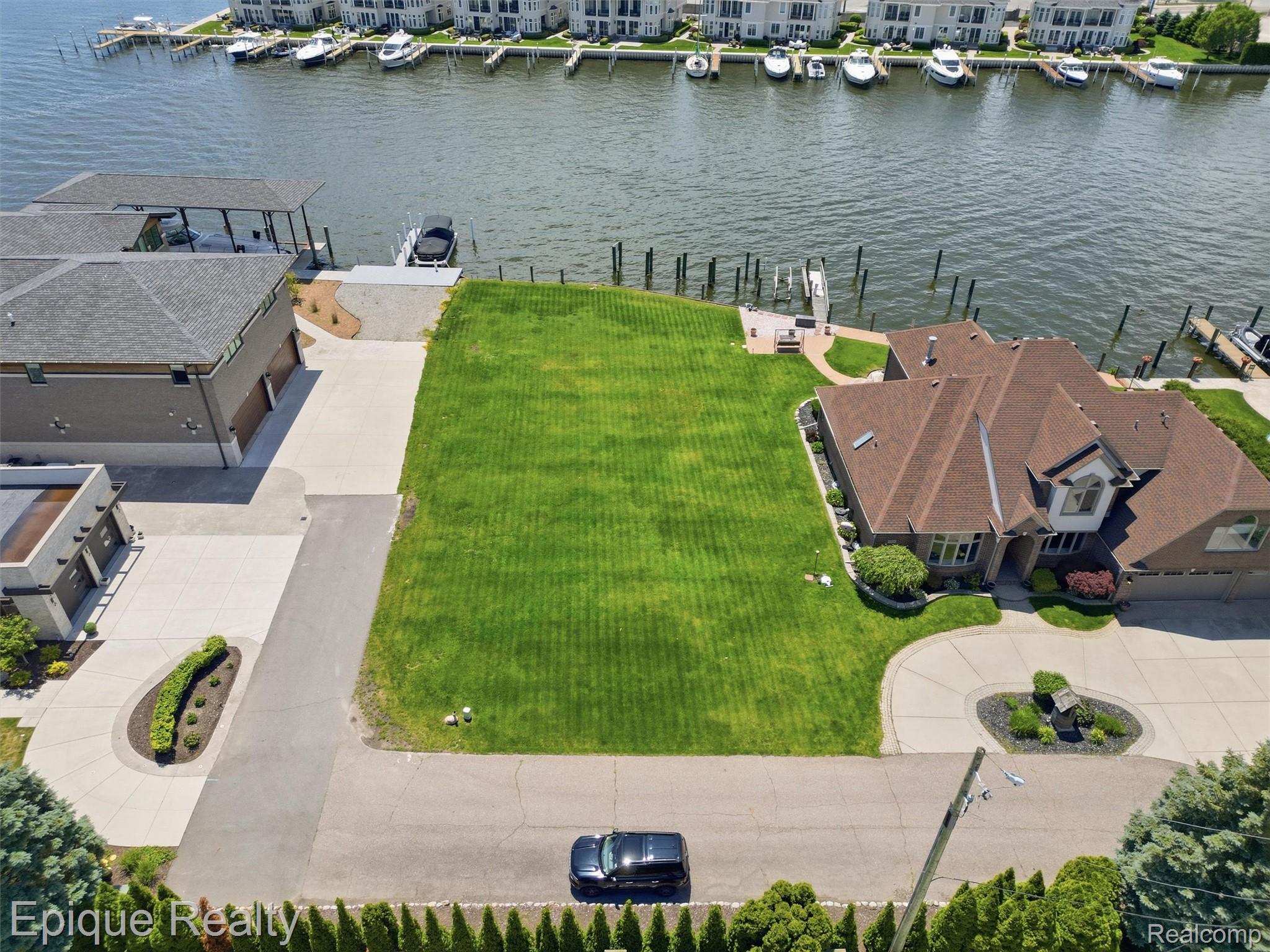 33126 North River Road Harrison Township, MI 48045 - Photo 11 of 16 09-DJI_0792.jpg