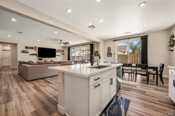 $4,500 | 1245 Pacific Place, Dixon, CA 95620