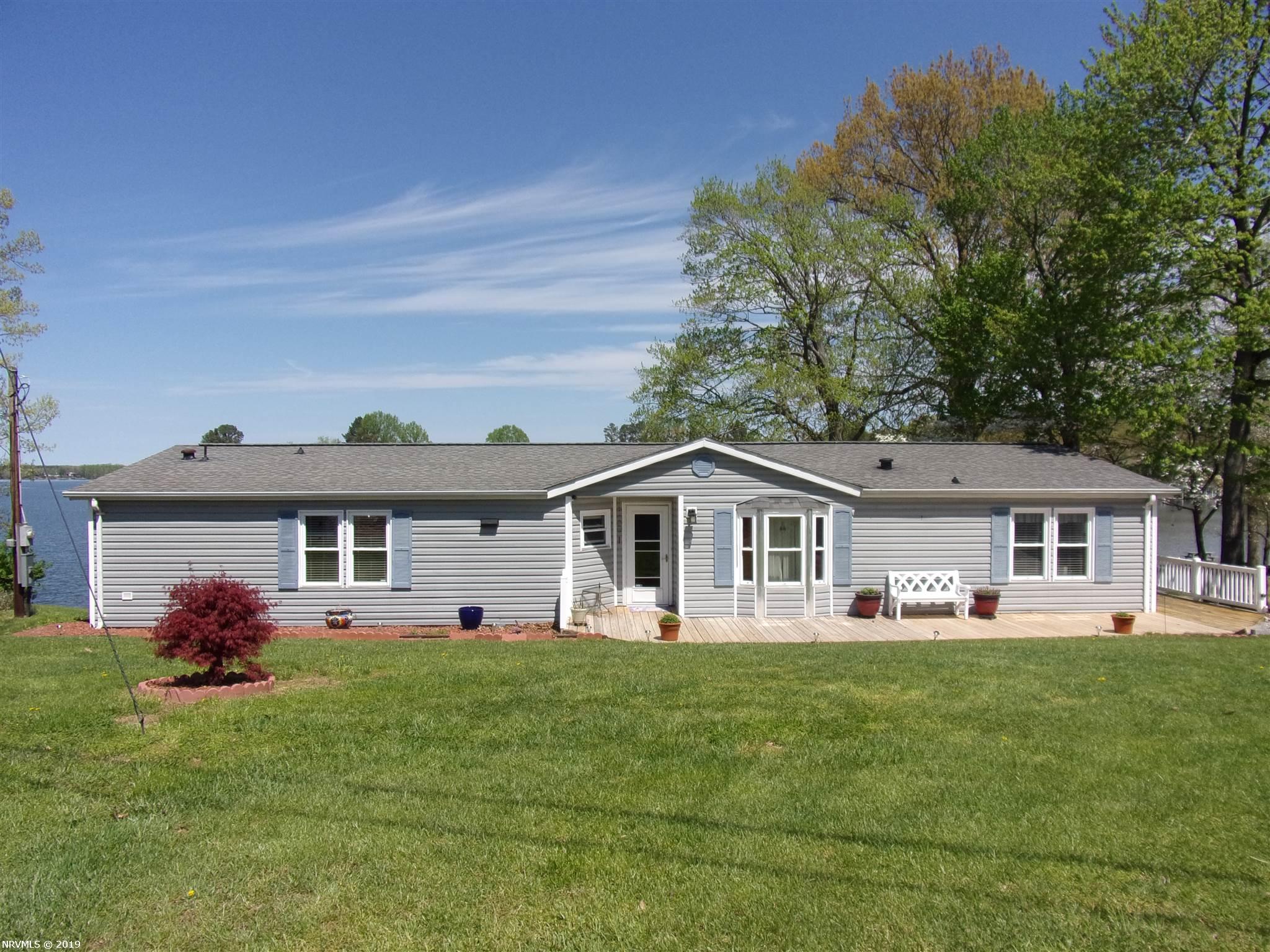 312 Emerald Point Penhook, VA 24137 - Photo 1 of 30 Gallery Image 1