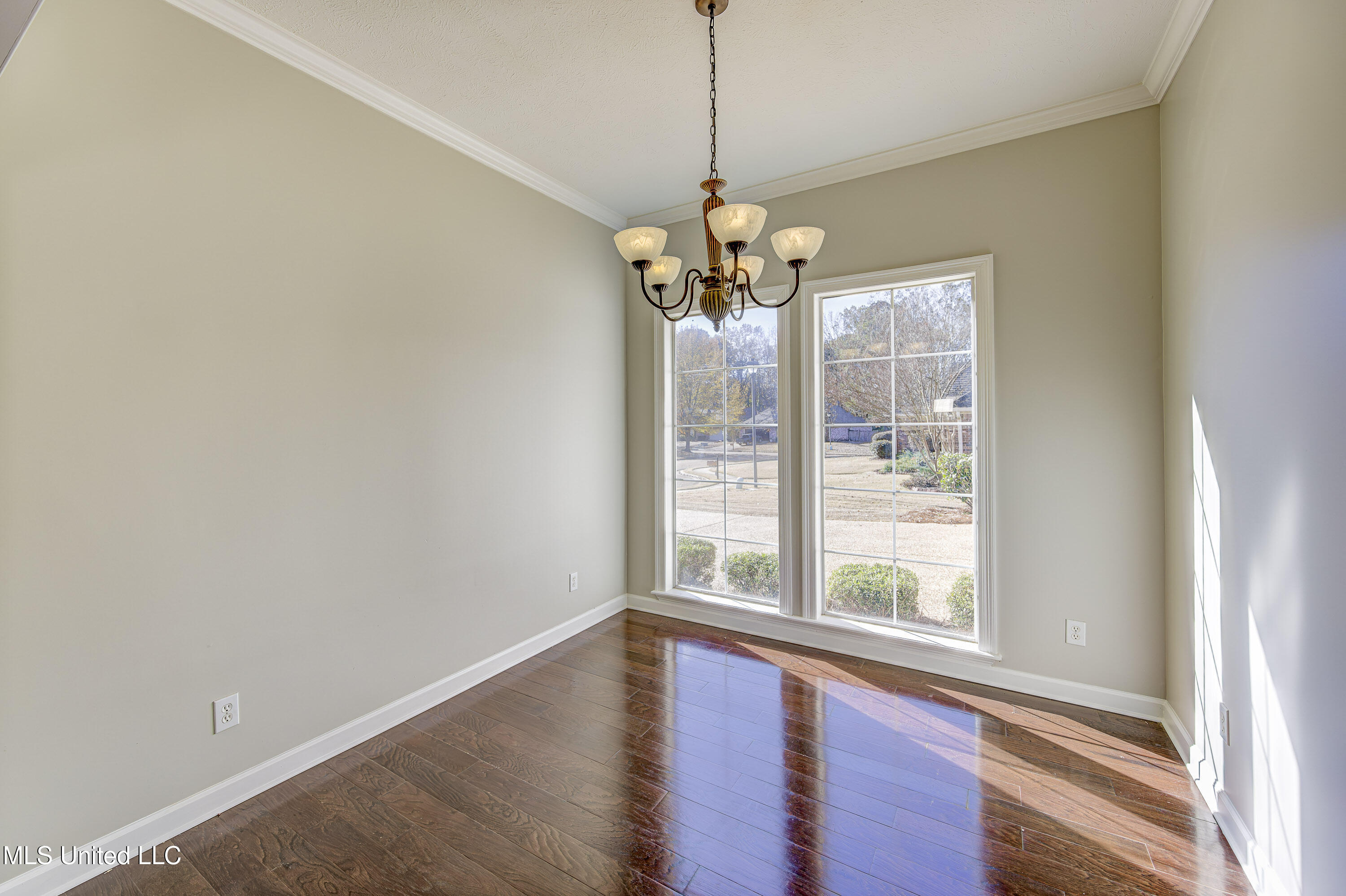 101 Burnham Court Clinton, MS 39056 - Photo 11 of 50 Dining Room 2