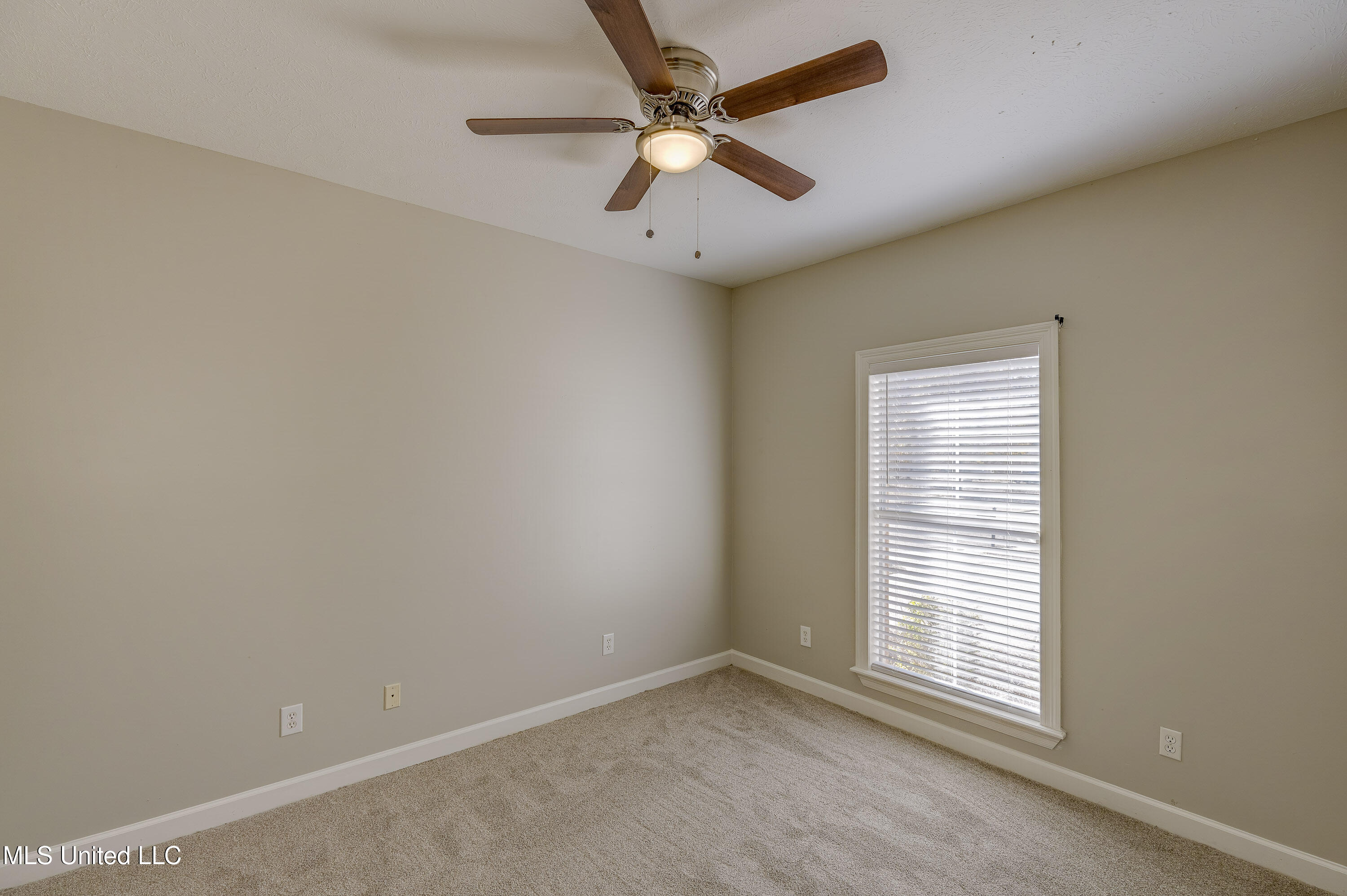 101 Burnham Court Clinton, MS 39056 - Photo 32 of 50 Third Bedroom
