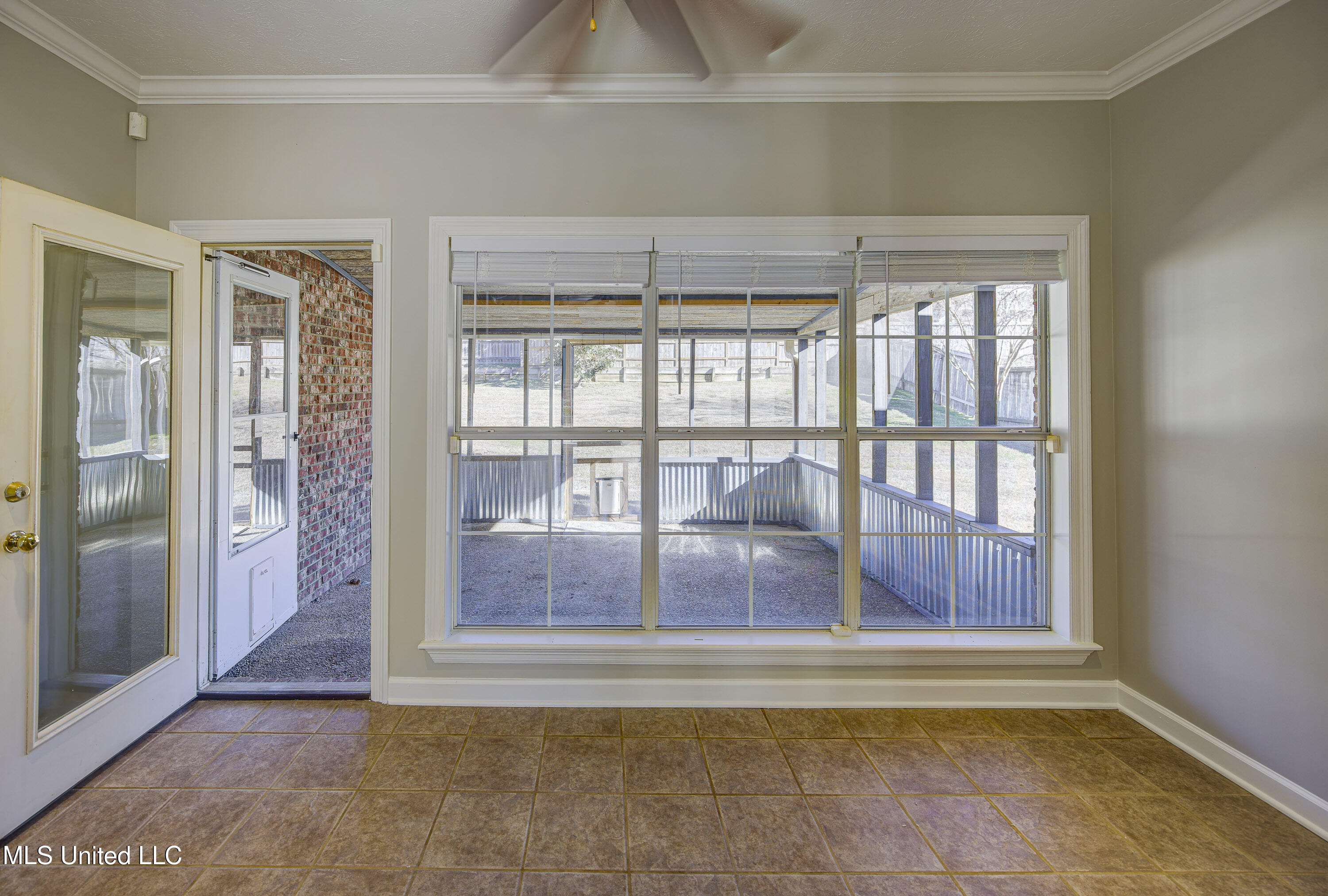 101 Burnham Court Clinton, MS 39056 - Photo 33 of 50 Sunroom and Screened Porch 1