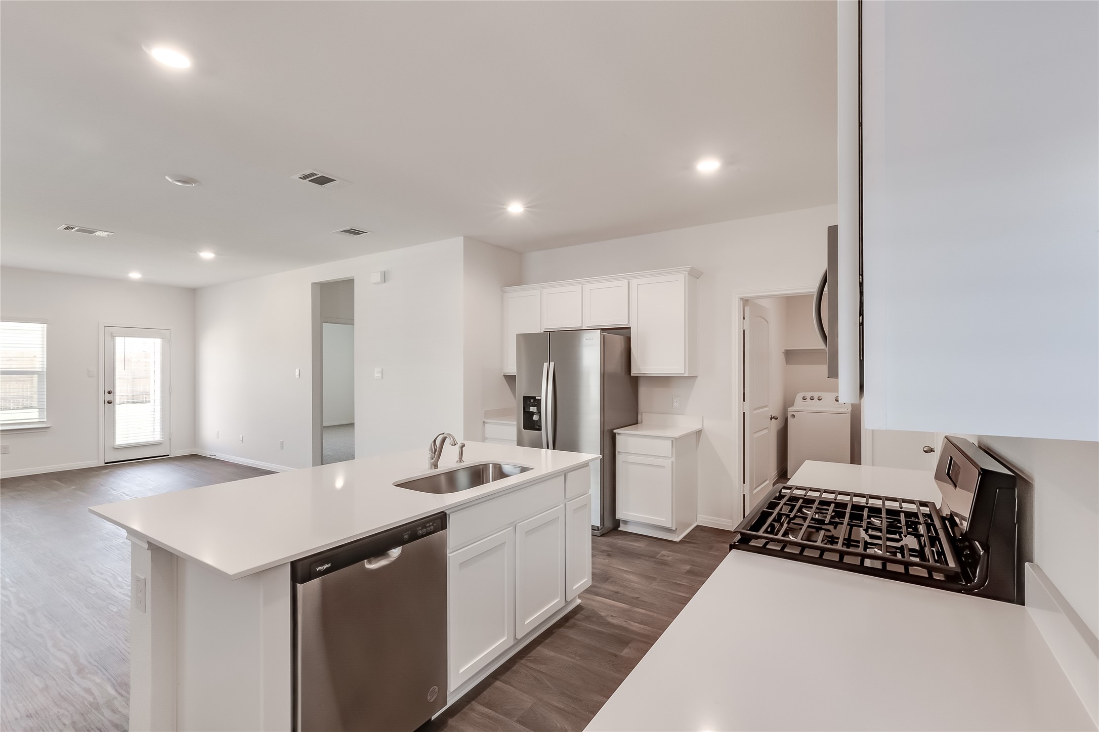 328 Gladiola Loop Kyle, TX 78640 - Photo 11 of 36