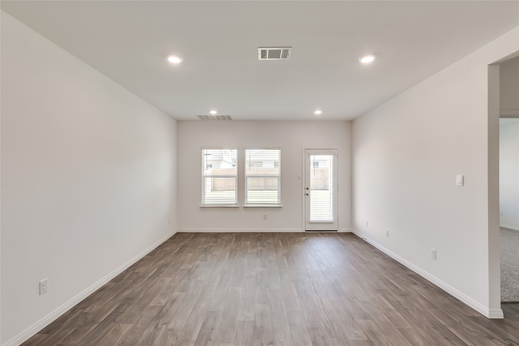 328 Gladiola Loop Kyle, TX 78640 - Photo 6 of 36