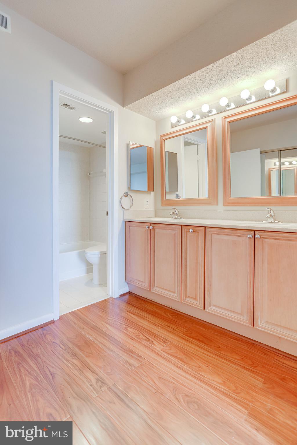 5505 Seminary Road, Unit 1515N Falls Church, VA 22041 - Photo 37 of 63