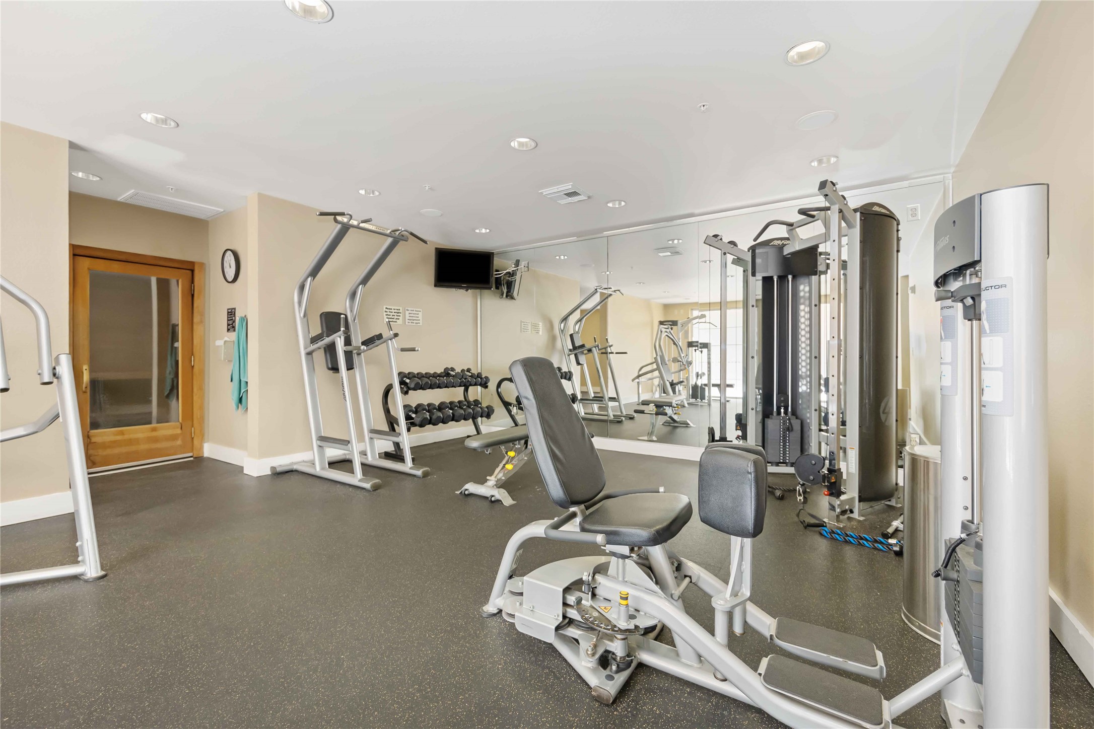 3505 Sage Road, Unit 1508 Houston, TX 77056 - Photo 15 of 23 Stay active in the fully equipped gym facility which provides extensive strength training equipment and weight racks to accommodate your daily workout routines.