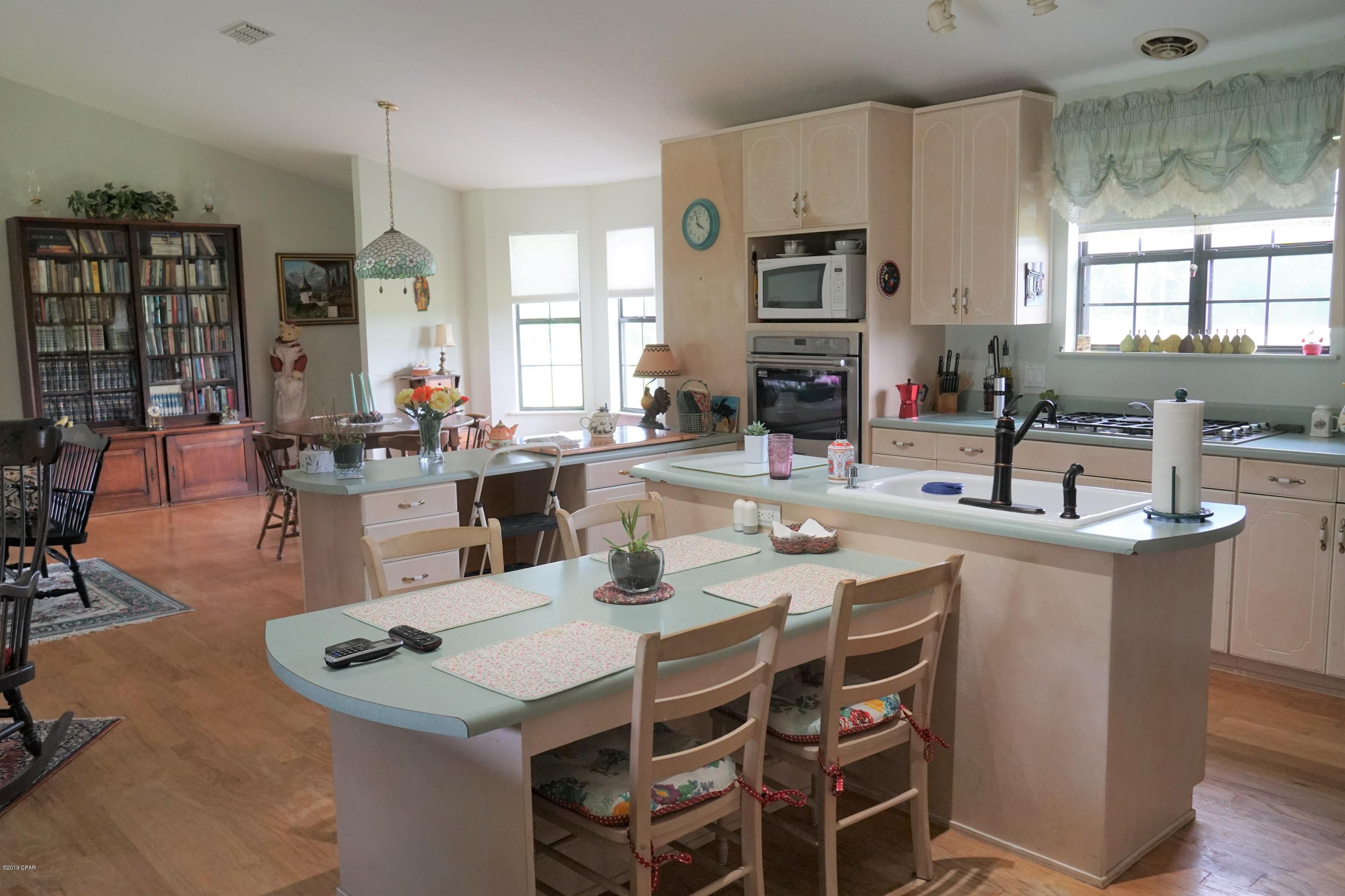 1494 Blount Road Grand Ridge, FL 32442 - Photo 25 of 51 Gallery Image 25