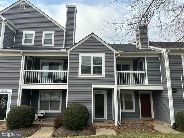 $339,000 | 13513 Orchard Drive, Unit 3513, Clifton, VA 20124